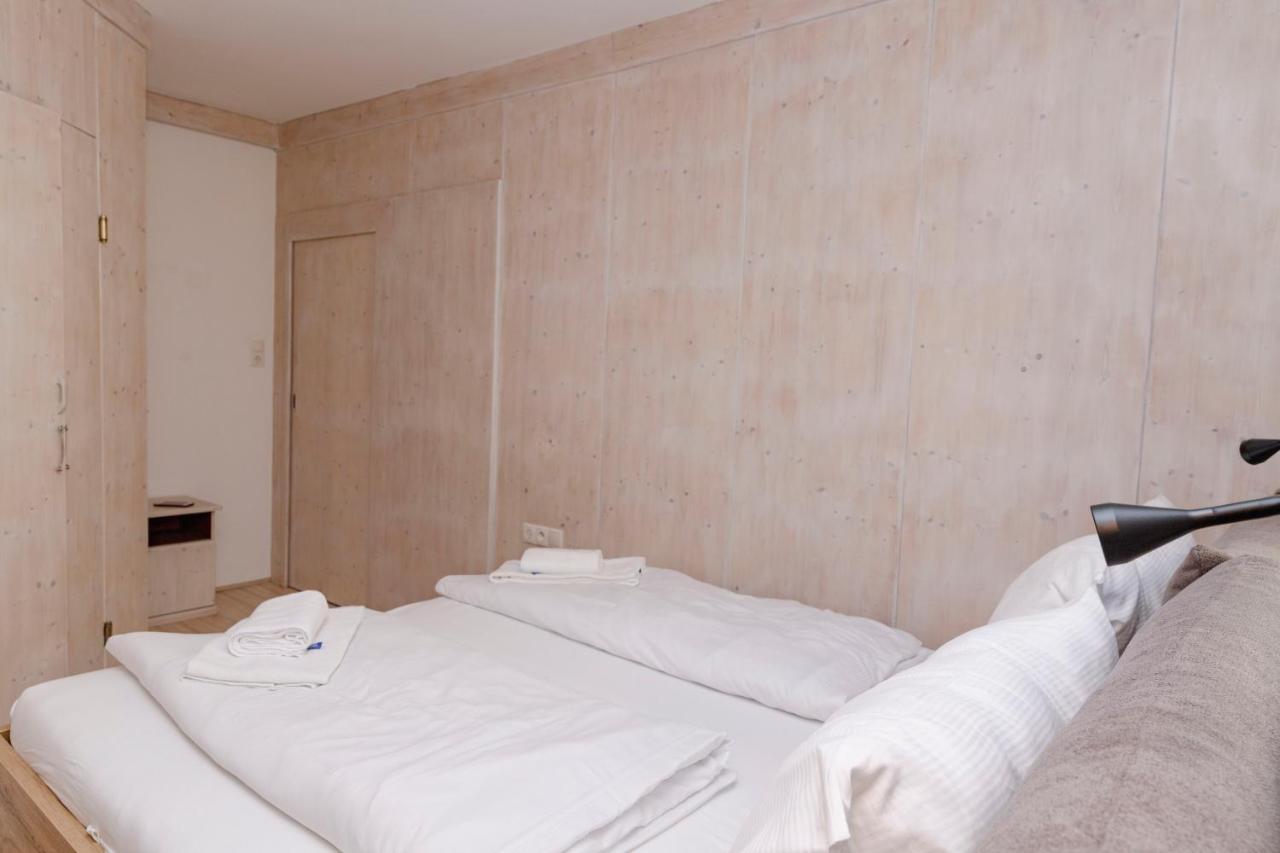 Beautiful 2-Bedroom Apartment Near Schoenbrunn Wien Exterior foto